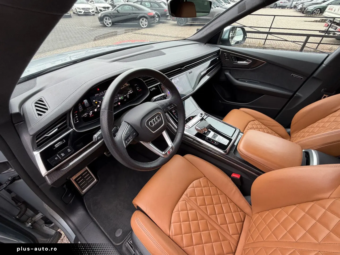 AUDI SQ8 4.0 TFSI quattro EXCLUSIVE ALCANTARA BLACK