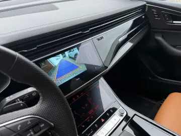 AUDI SQ8 4.0 TFSI quattro EXCLUSIVE ALCANTARA BLACK