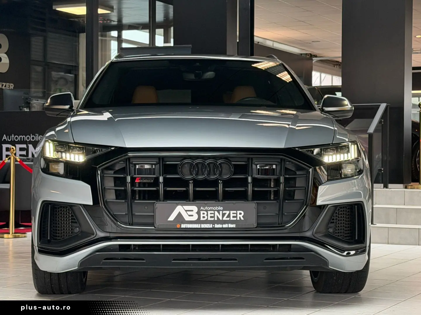 AUDI SQ8 4.0 TFSI quattro EXCLUSIVE ALCANTARA BLACK