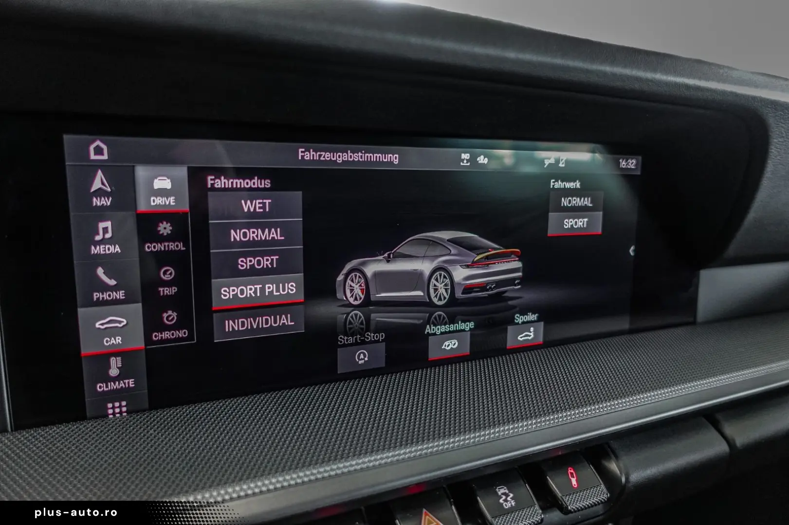 PORSCHE 911 Carrera 4S LIFT PANO Sitzlüft SportCh ACC 21