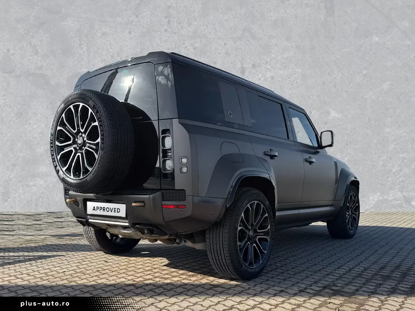 Land Rover Defender OCTA 22-Z.Matt