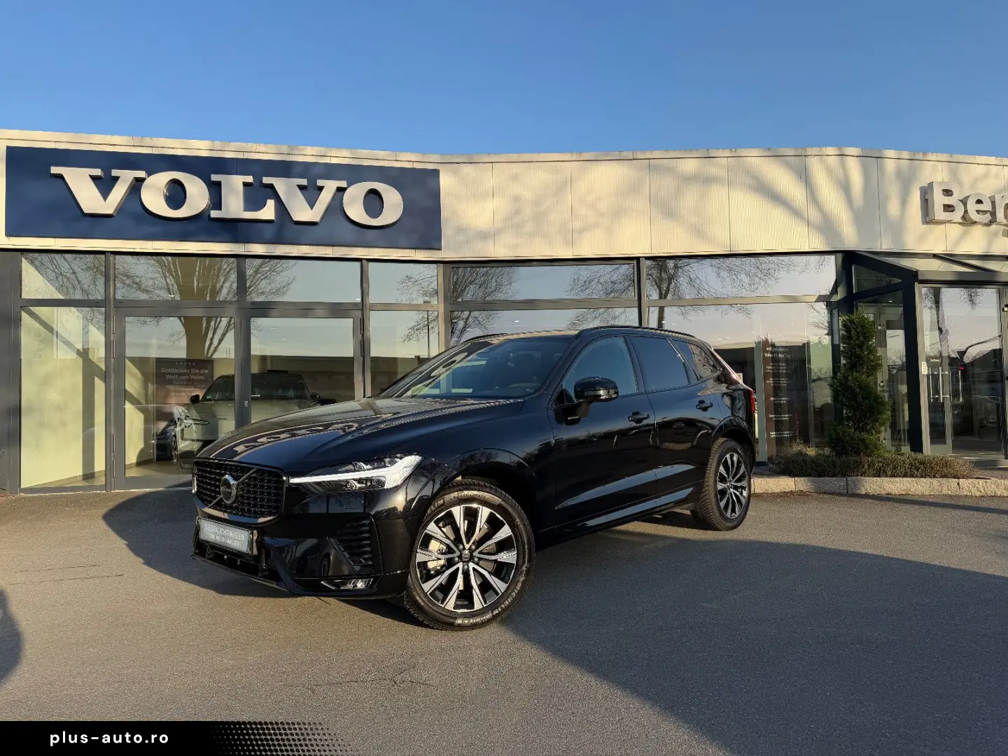 VOLVO XC60 B4 Plus Dark 2WD