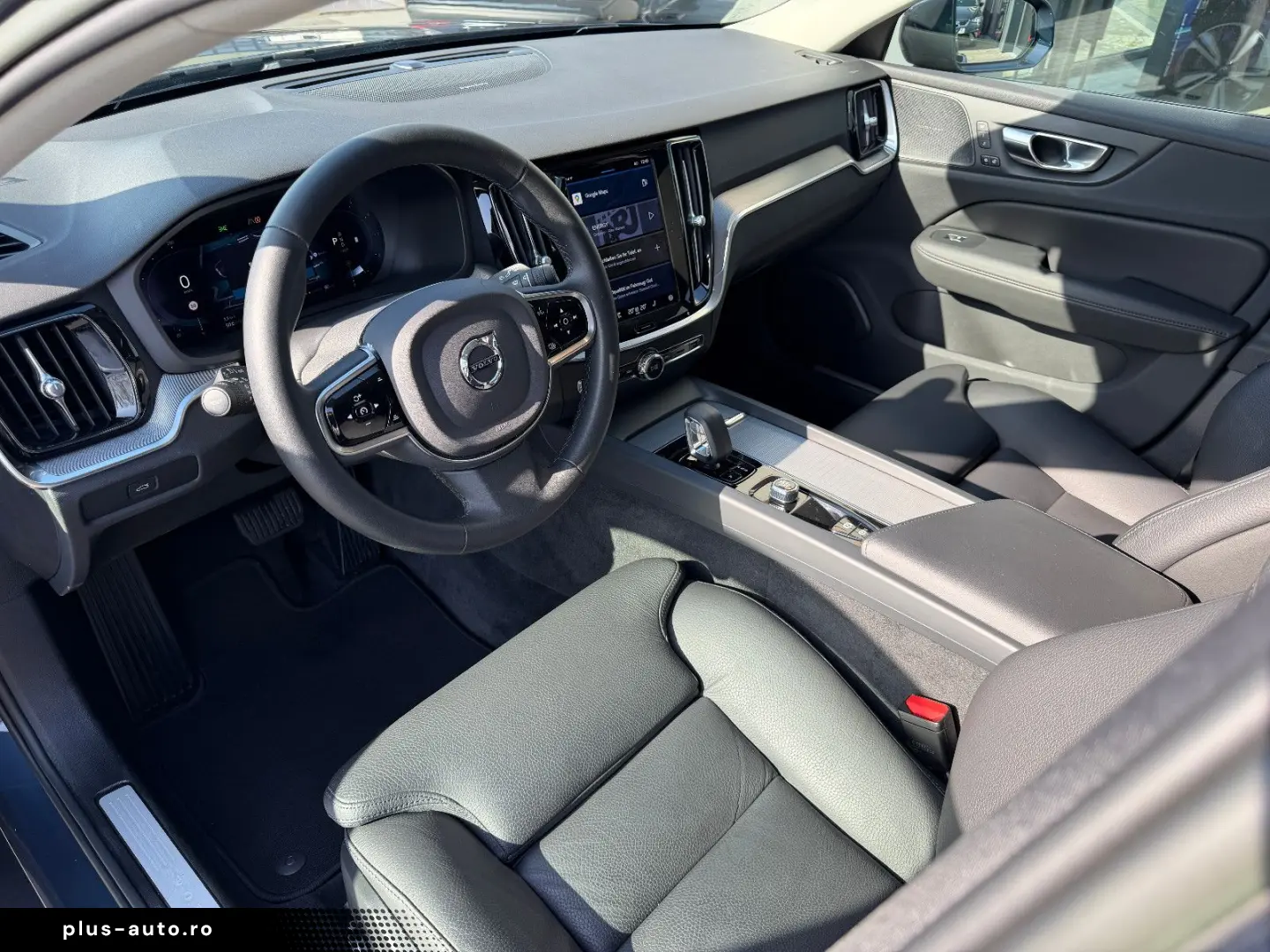 VOLVO V60 B4 AWD CC Navi SHZ ACC AHK 360