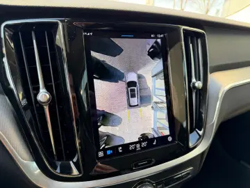 VOLVO V60 B4 AWD CC Navi SHZ ACC AHK 360