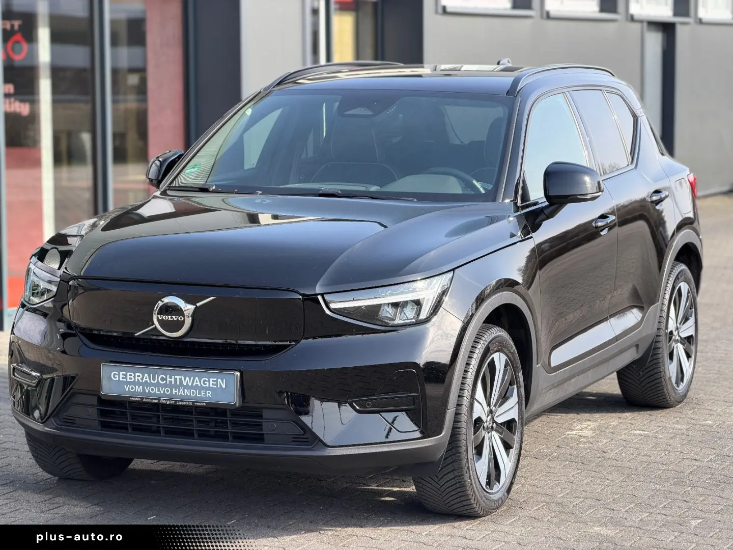 VOLVO XC40 Recharge Navi Shz Kamera AHK Textil Connect