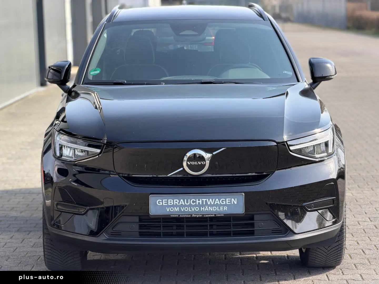 VOLVO XC40 Recharge Navi Shz Kamera AHK Textil Connect