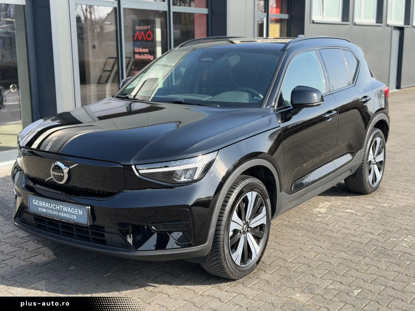 VOLVO XC40 Recharge Navi Shz Kamera AHK Textil Connect