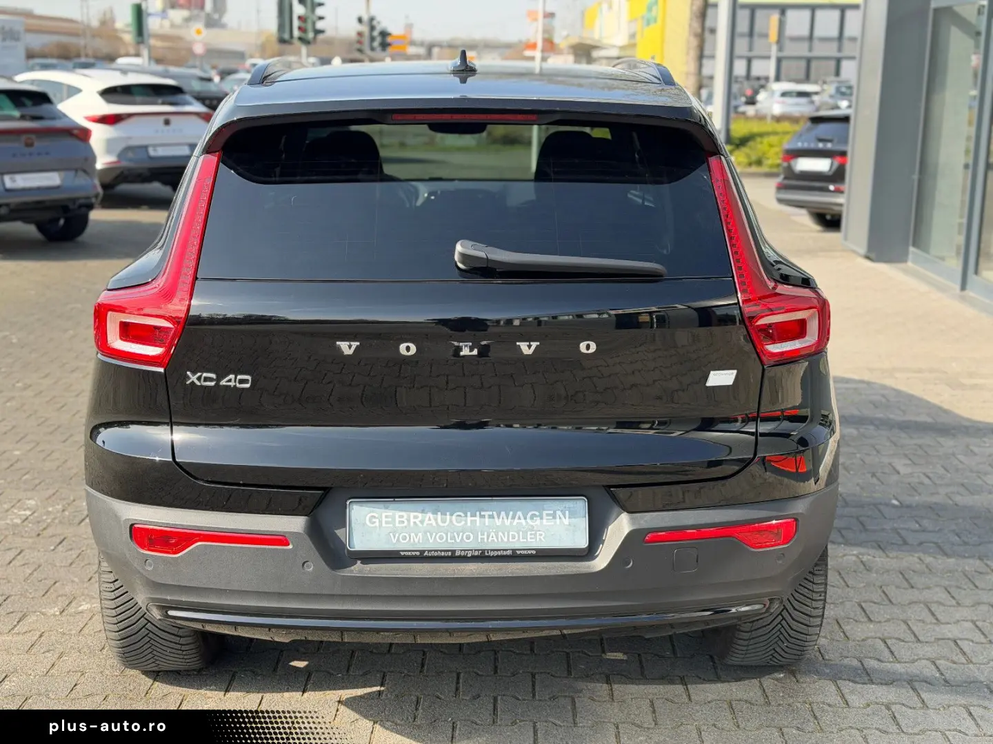 VOLVO XC40 Recharge Navi Shz Kamera AHK Textil Connect