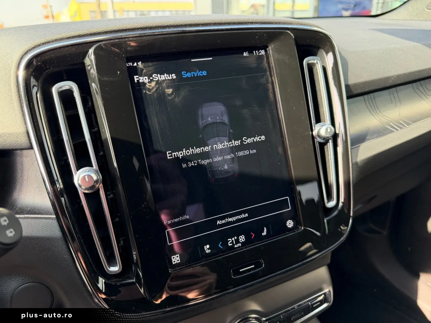 VOLVO XC40 Recharge Navi Shz Kamera AHK Textil Connect