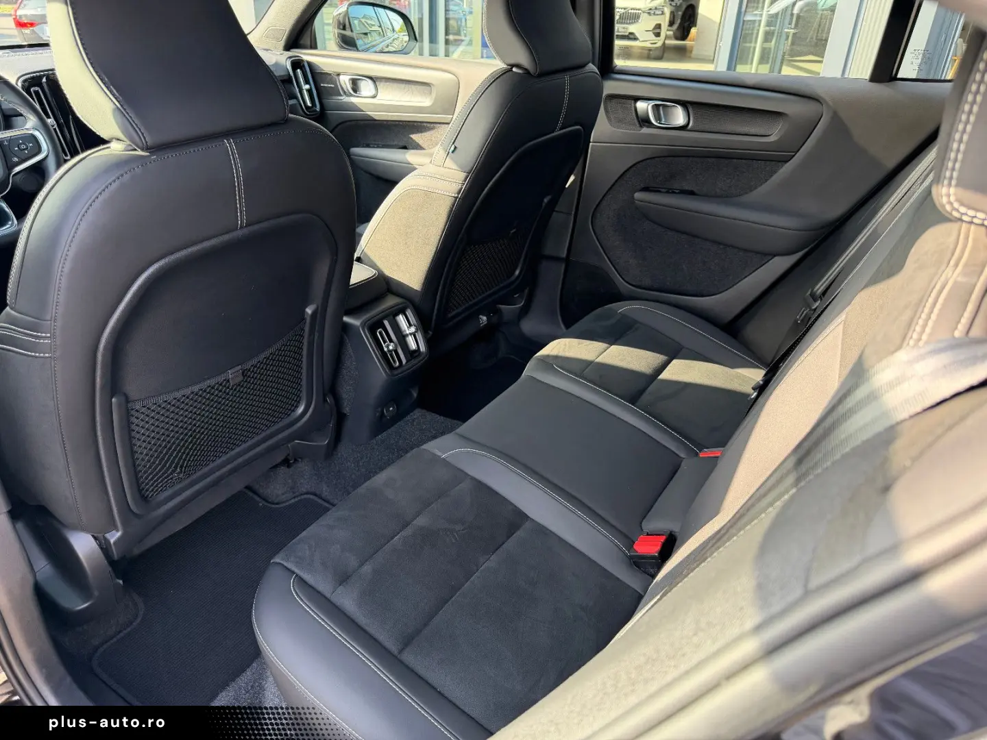 VOLVO C40Ultimate AWD Twin ACC 360  TotW H K