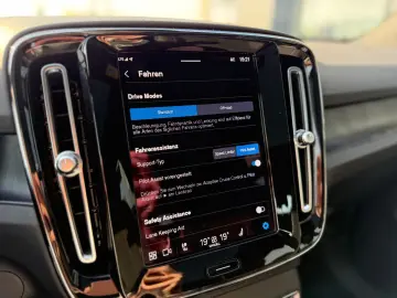 VOLVO C40Ultimate AWD Twin ACC 360  TotW H K