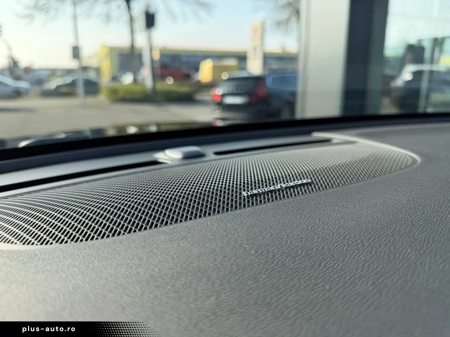 VOLVO C40Ultimate AWD Twin ACC 360  TotW H K