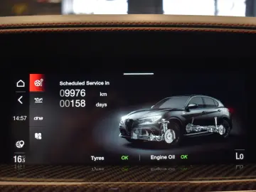 Alfa Romeo Stelvio 2.9 V6 Turbo AWD AT8 Quadrifoglio