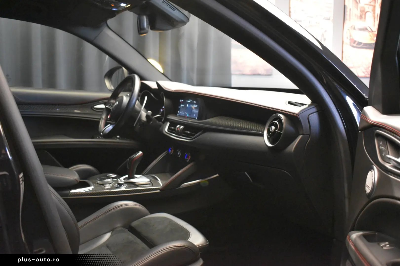 Alfa Romeo Stelvio 2.9 V6 Turbo AWD AT8 Quadrifoglio