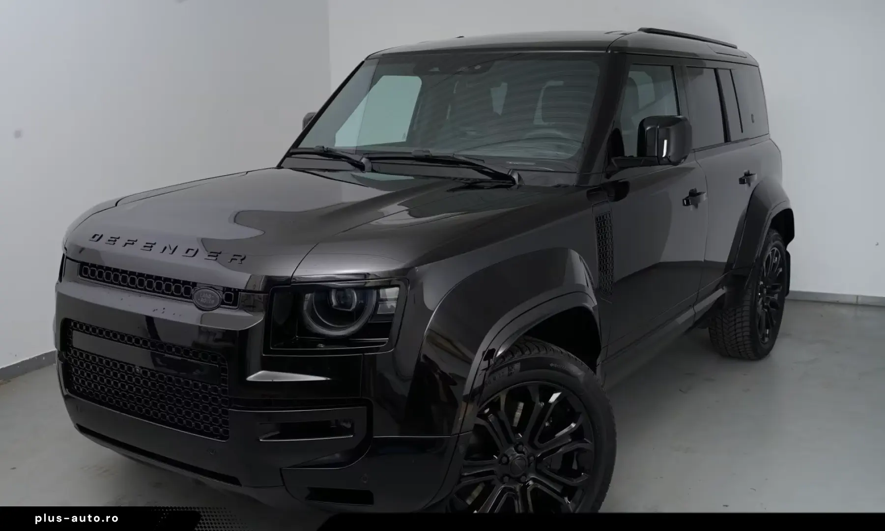 Land Rover Defender 110 OCTA P635 MY 2026 Black edition