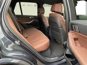 BMW X5 xDrive40i M SPORT