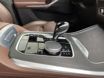 BMW X5 xDrive40i M SPORT