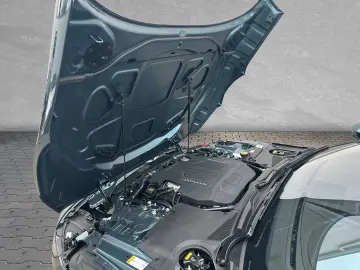 Jaguar F-Type P575 Coupe R75 AWD