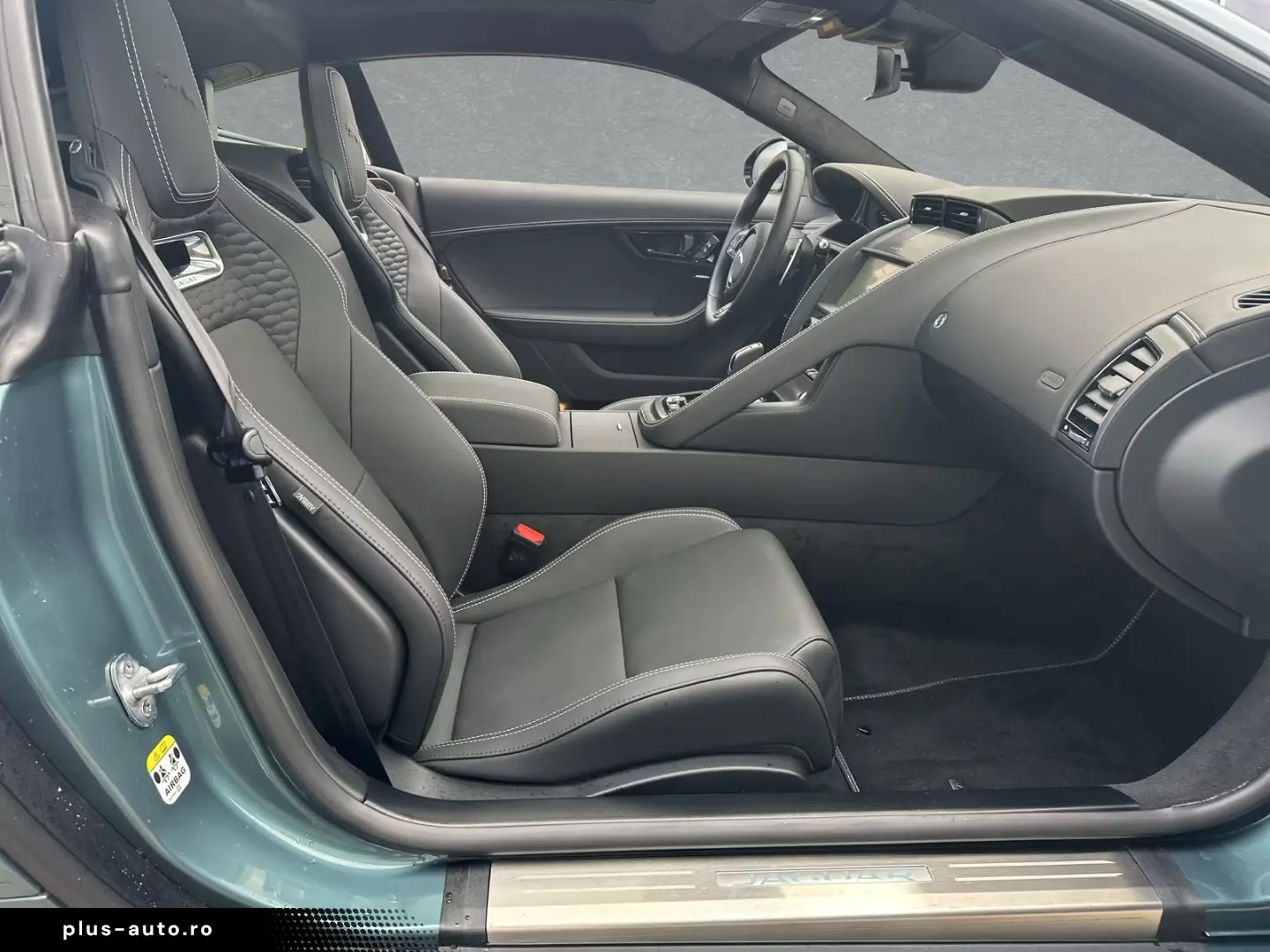 Jaguar F-Type P575 Coupe R75 AWD