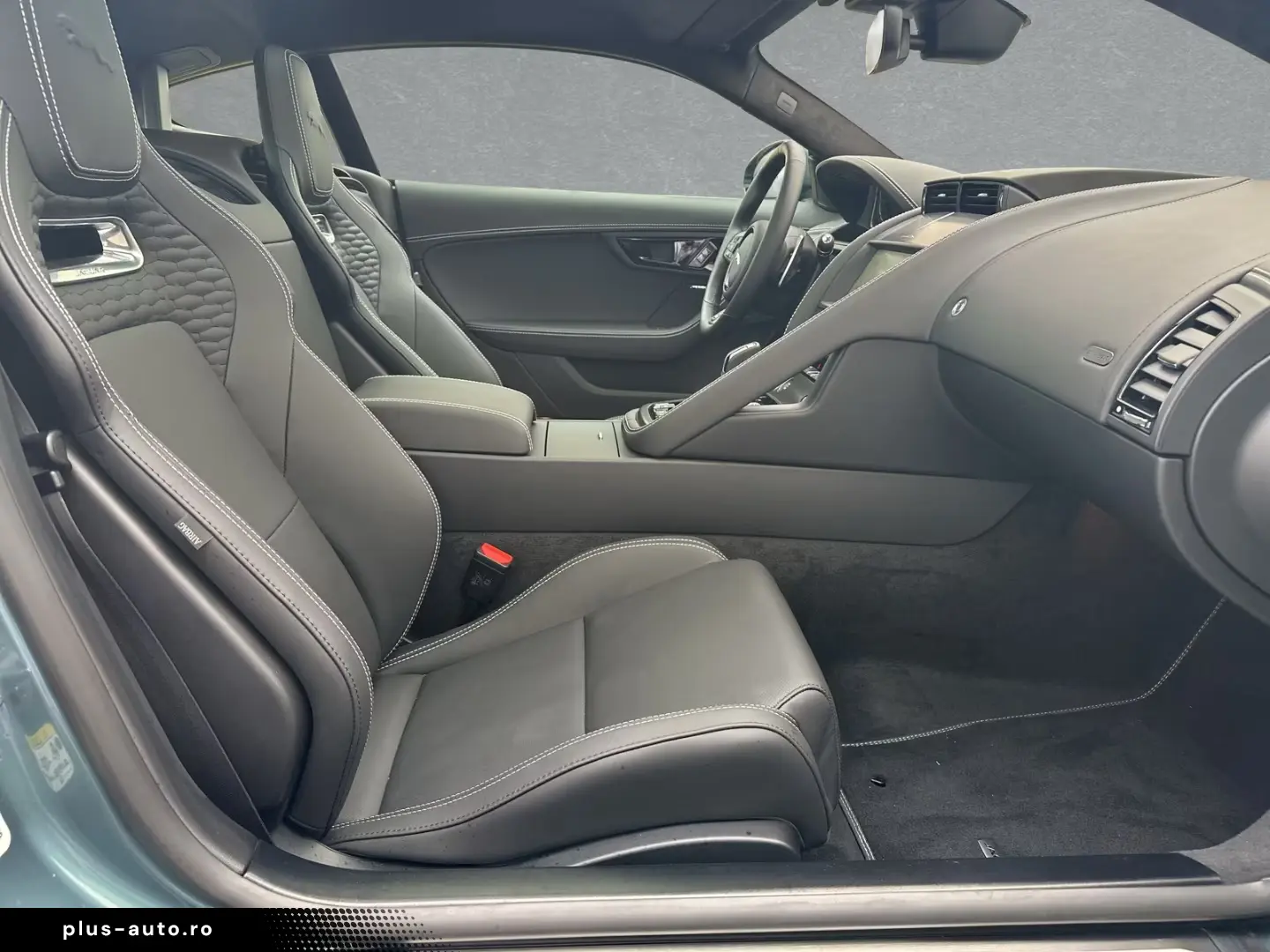 Jaguar F-Type P575 Coupe R75 AWD