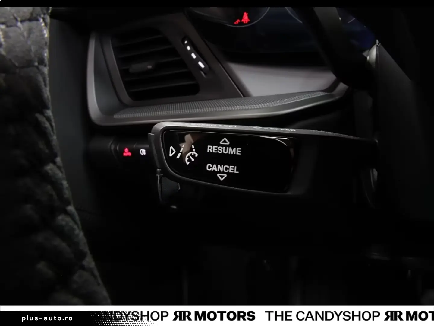 Porsche 911 Targa 4  Race Tex Guardian Red