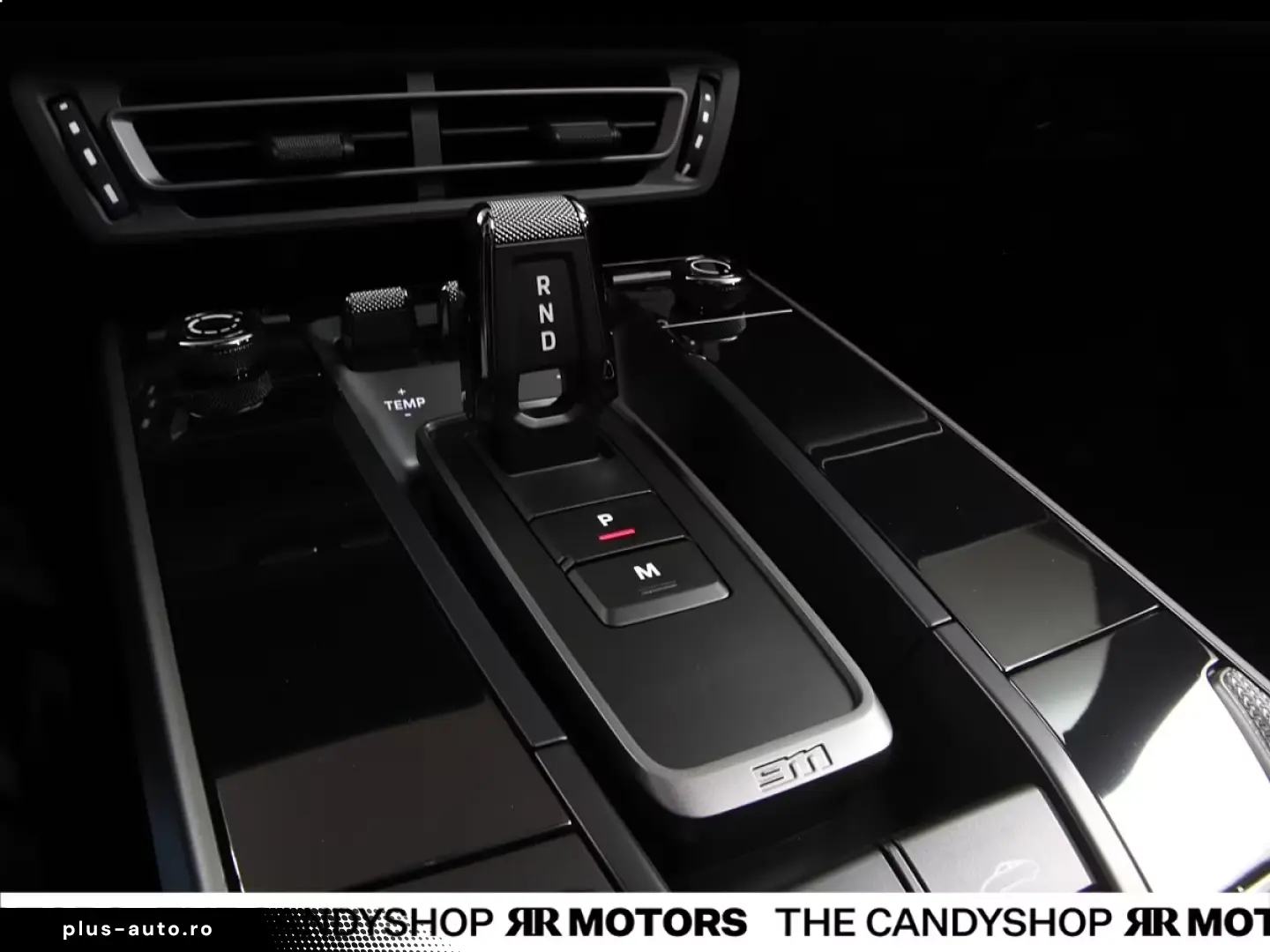 Porsche 911 Targa 4  Race Tex Guardian Red