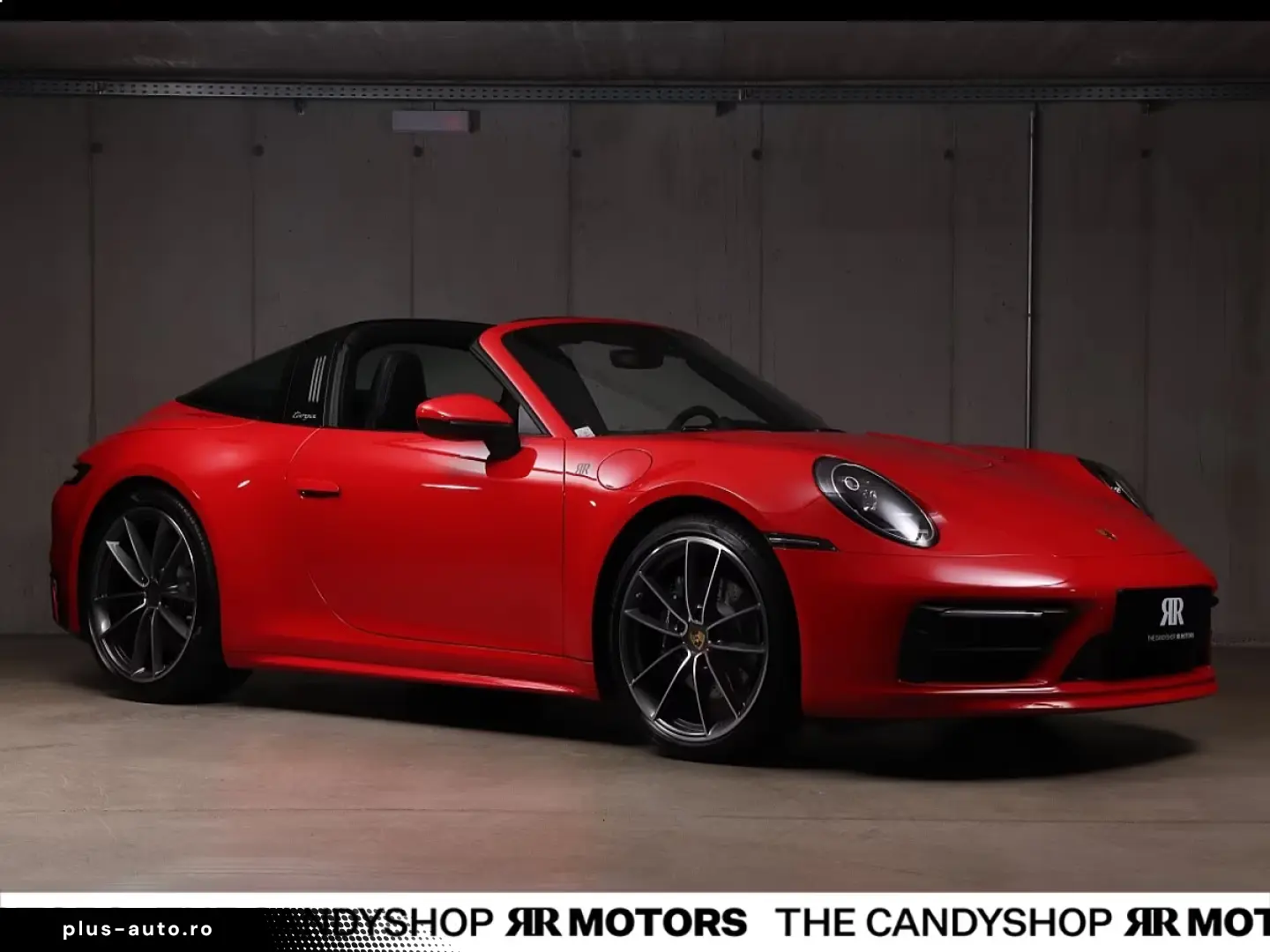 Porsche 911 Targa 4  Race Tex Guardian Red