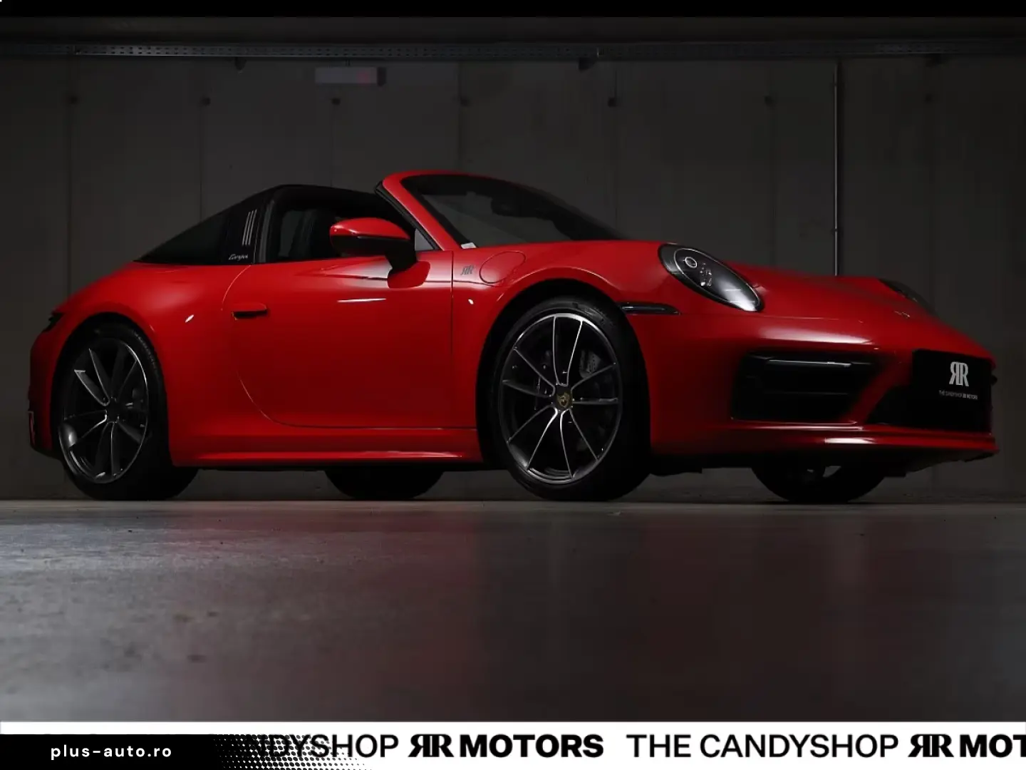 Porsche 911 Targa 4  Race Tex Guardian Red