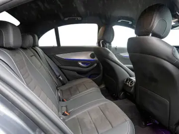 MERCEDES-BENZ E 220 d 4M AMG Night Multibeam Kamera &hellip;
