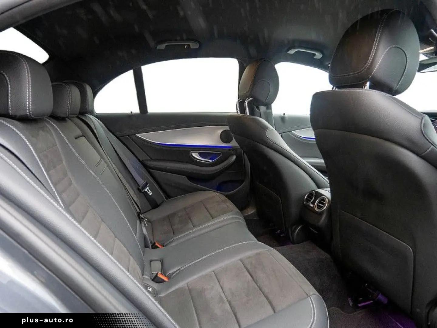 MERCEDES-BENZ E 220 d 4M AMG Night Multibeam Kamera &hellip;