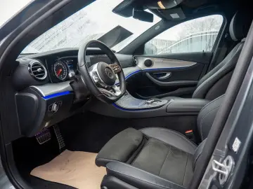MERCEDES-BENZ E 220 d 4M AMG Night Multibeam Kamera &hellip;