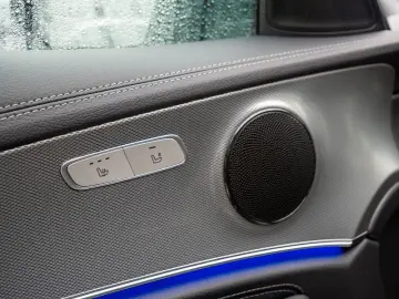 MERCEDES-BENZ E 220 d 4M AMG Night Multibeam Kamera &hellip;