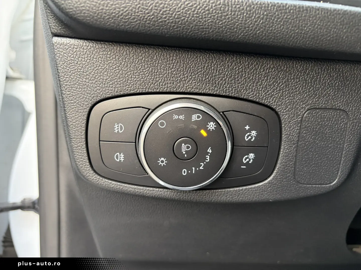 FORD FOCUS 1.0 ECOBOOST 100 CP