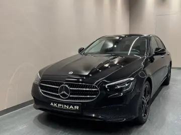 MERCEDES-BENZ E300d 4M  1. HAND NIGHT PAKET MASSAGE SITZ