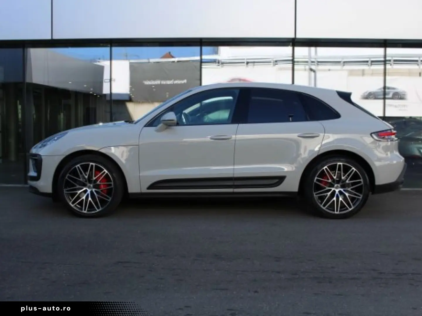 PORSCHE Macan S