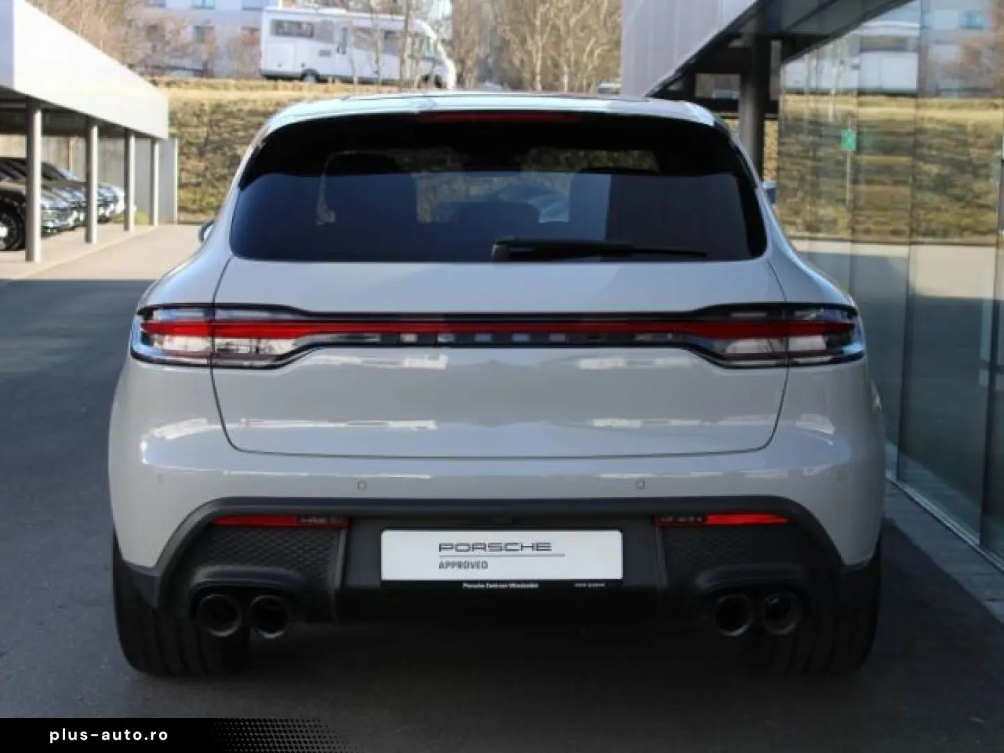 PORSCHE Macan S