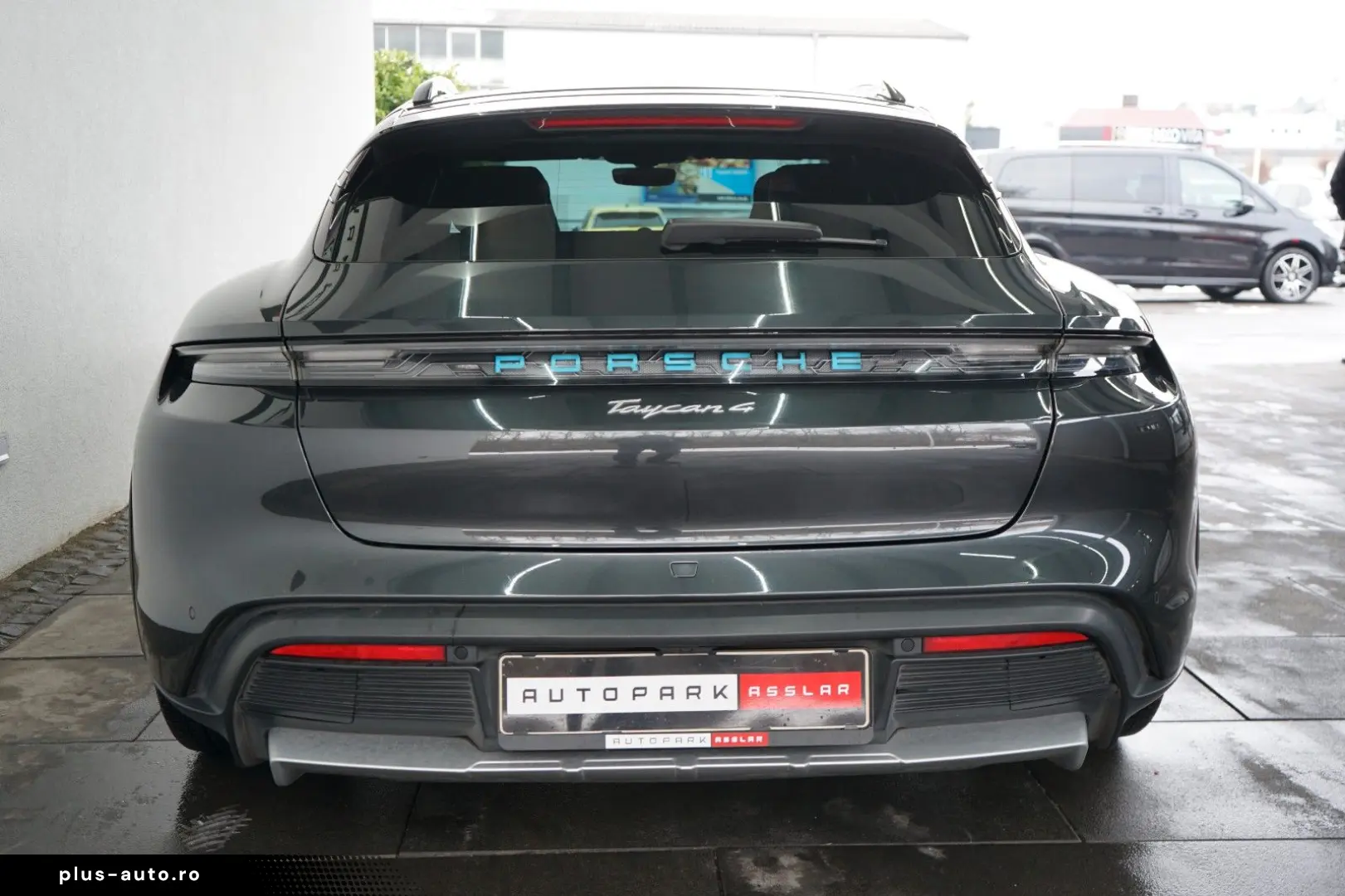 PORSCHE Taycan Cross Turismo 4 P-Display PANO Sitzklima