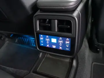 PORSCHE Taycan Cross Turismo 4 P-Display PANO Sitzklima