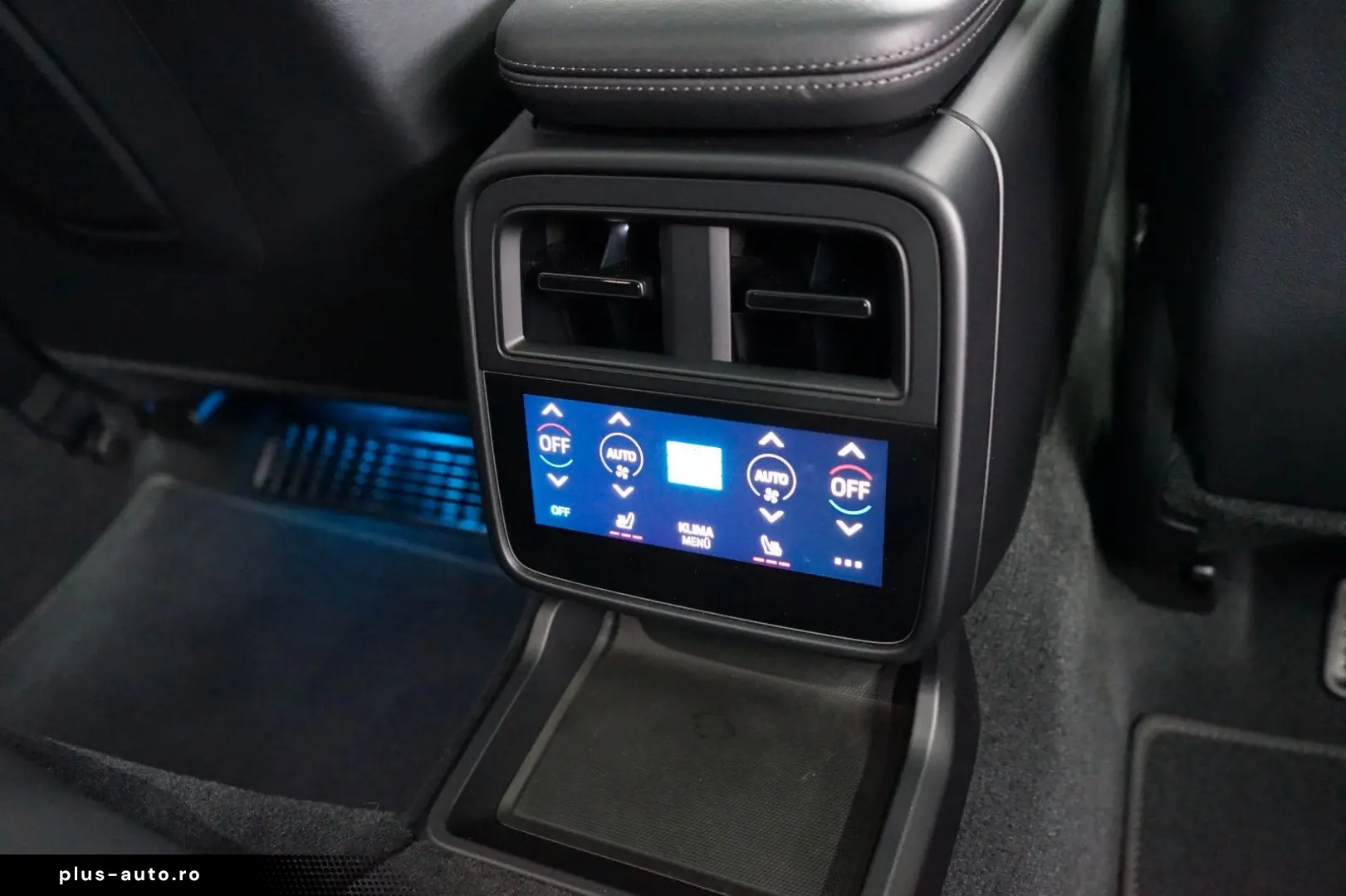 PORSCHE Taycan Cross Turismo 4 P-Display PANO Sitzklima