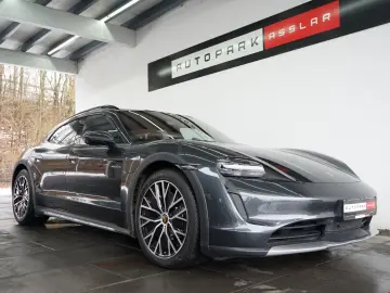 PORSCHE Taycan Cross Turismo 4 P-Display PANO Sitzklima