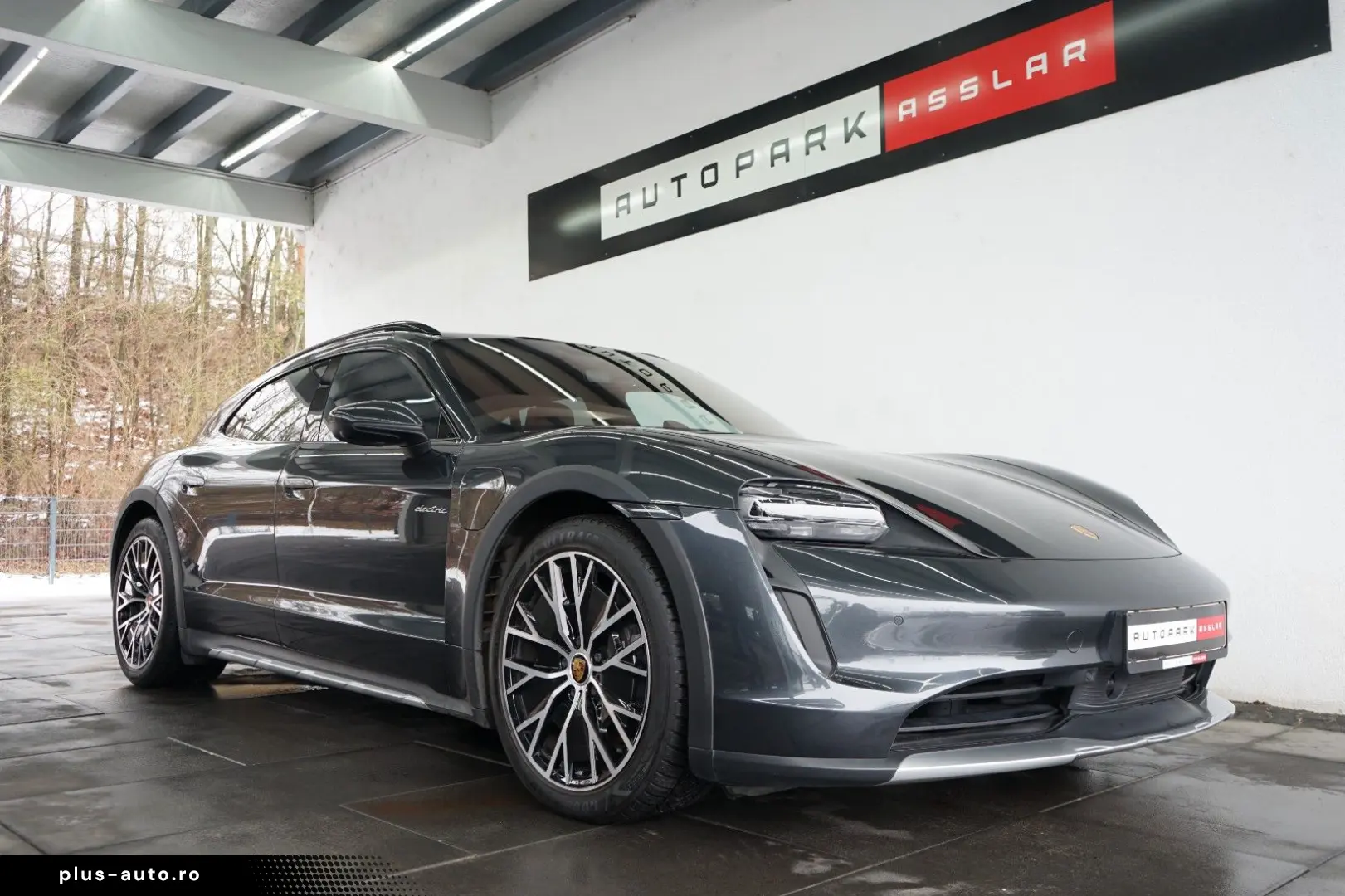 PORSCHE Taycan Cross Turismo 4 P-Display PANO Sitzklima