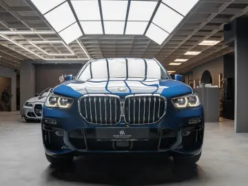 BMW X5 xDrive 45e M Sport H&K Luftfahrwerk Massage