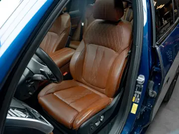 BMW X5 xDrive 45e M Sport H&K Luftfahrwerk Massage