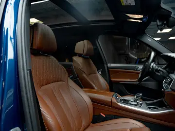 BMW X5 xDrive 45e M Sport H&K Luftfahrwerk Massage