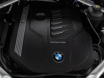 BMW X5 xD40i M Sport Panorama 360 HUD Laser DAB HiFi