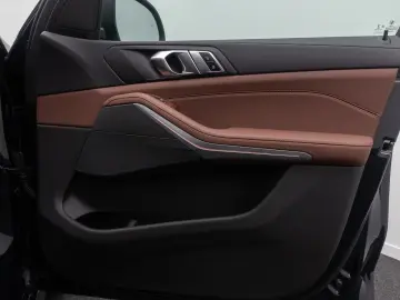 BMW X5 xD40i M Sport Panorama 360 HUD Laser DAB HiFi