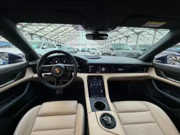 PORSCHE Taycan Cross Turismo 4S 360  ACC LED Leder
