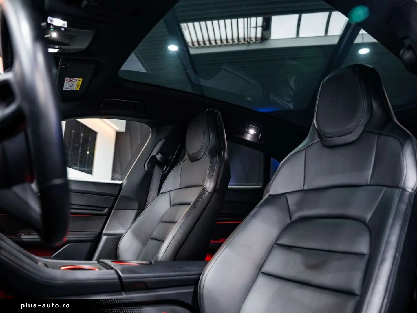 PORSCHE Taycan 4S Cross Turismo - Passenger Display - Sp