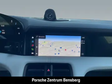 PORSCHE Taycan 4S