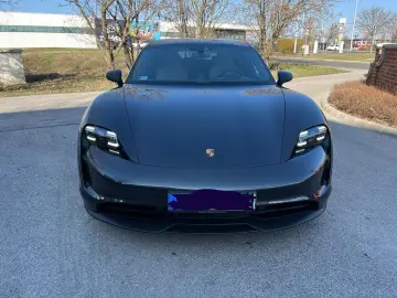 PORSCHE Taycan Sport Turismo Basis PASM CHRONO PANO STZH